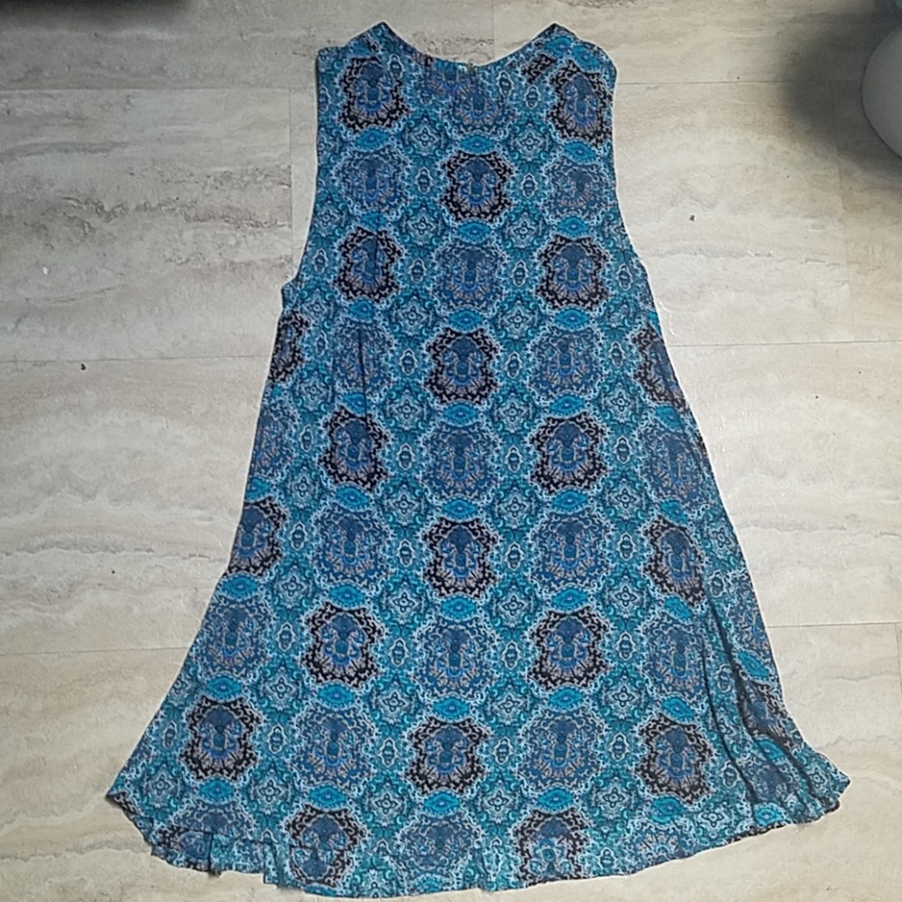 Turquoise medallion print dress